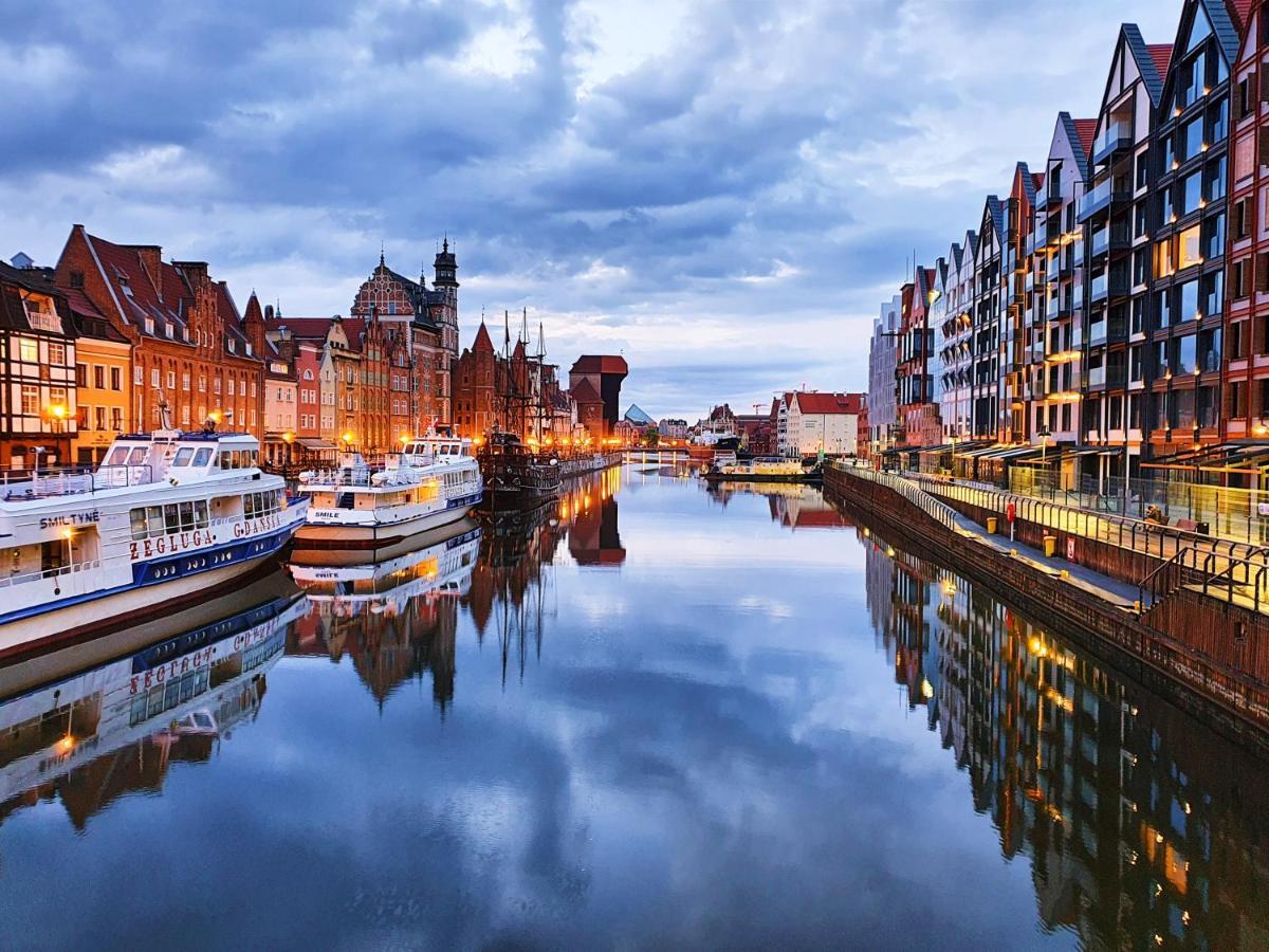 Apartament Enjoy! Gdansk Old Town Екстериор снимка